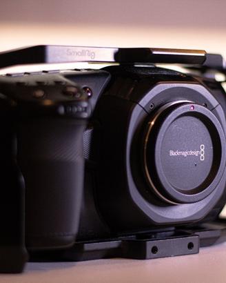 Blackmagic 4K KIT + 3 obiettivi Samyang (12/50/85)