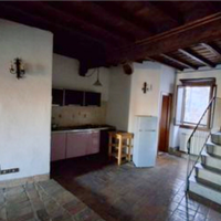 Appartamento biliv. indipendente centro Capranica