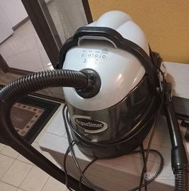 Aspirapolvere ad acqua