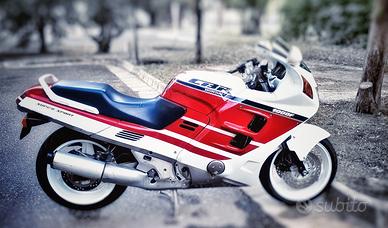 HONDA CBR1000F