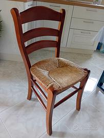 Sedie da cucina in legno massiccio