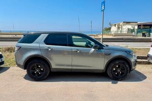 Land Rover Discovery Sport 2.2 – Marzo 2015