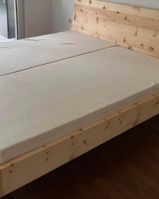 Letto in cirmolo 200*200 con sistema Hüsler Nest