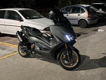 Tmax 560 techmax (2020)
