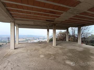 CASA INDIPENDENTE A ATRI