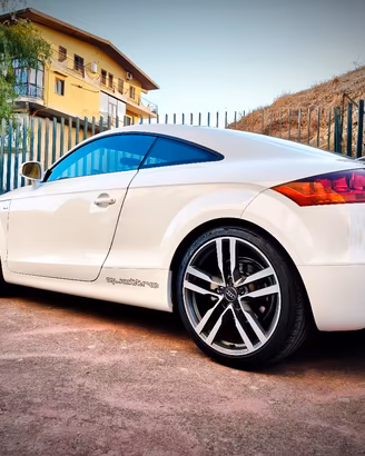 audi tt 2.0 tfsi quattro 