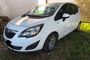 opel. meriva 