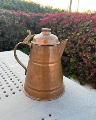 Brocca / teiera vintage in rame lavorato