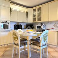 VILLA A SCHIERA A MARANO LAGUNARE