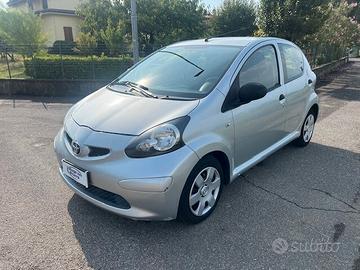 Toyota Aygo 1.0 12V VVT-i 5 porte Now