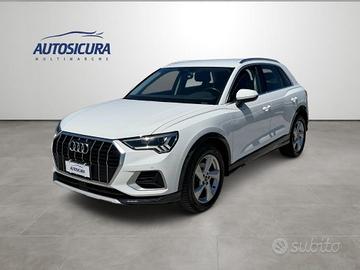 AUDI Q3 35 TDI S tronic Business Advanced