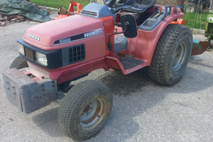 Trattore ed attrezzi