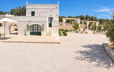 CASA DI CORTE A OSTUNI