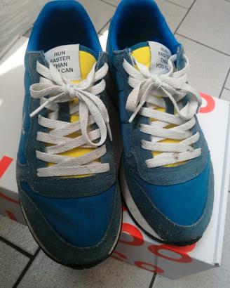 scarpe ax