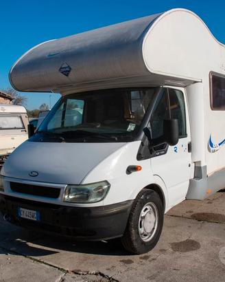 Camper mansardato Rimor Katamarano