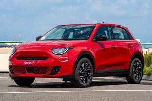 Fiat 600 FIAT 600 my 26 1.2 Hybrid 110CV POP