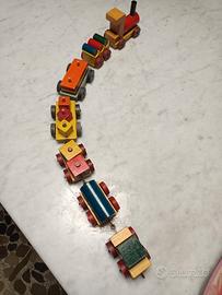 trenino in legno vintage 