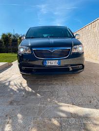Lancia voyager