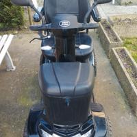 Scooter per anziani o disabili 