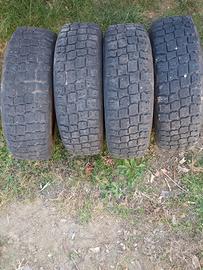 ruote invernali tassellate