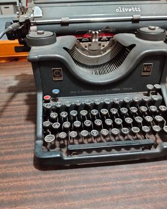 macchina da scrivere Olivetti m40 