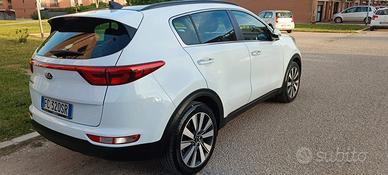 Kia Sportage 1.7 CRDI class euro 6 iperfull 