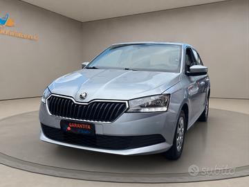 Skoda Fabia 5 PORTE - NEOPATENTATI EURO 6 BENZINA