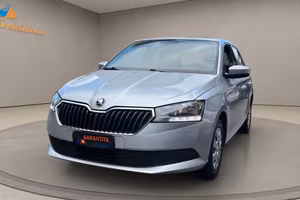 Skoda Fabia 5 PORTE - NEOPATENTATI EURO 6 BENZINA