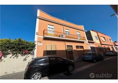 Casa indipendente, posto auto coperto
