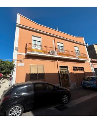Casa indipendente, posto auto coperto