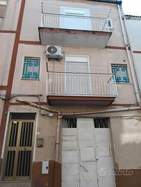 Casa indipendente su due piani a Raffadali