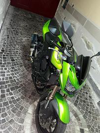Kawasaki Z750 R