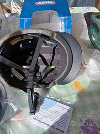 casco mtb monopattino Abus