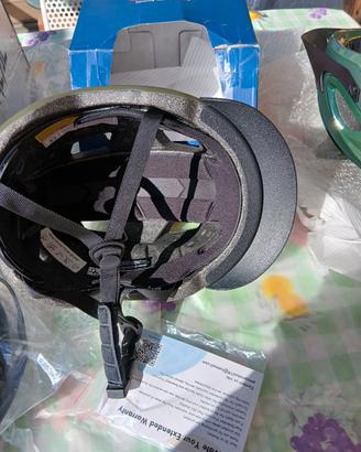 casco mtb monopattino Abus