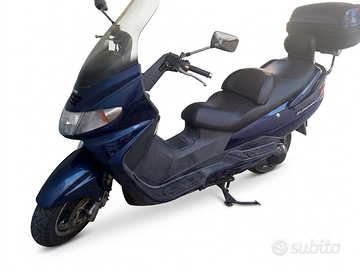 Suzuki Burgman 250 cc