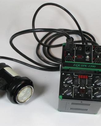 BOWENS Equipe 1200 con torcia