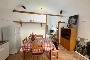 MONOLOCALE ARREDATO-via Mazzini 50