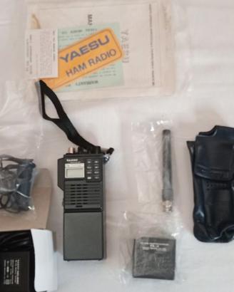 Ricetrasmittente yaesu ft-23r