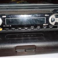 Autoradio Pioneer DEH-1400R Car Radio con Frontal.
