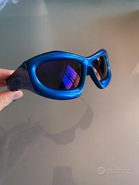 Occhiali da sole blu elettrico balloon effect