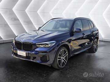 BMW X5 xdrive40d mhev 48V Msport auto