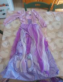 Vestito di carnevale  barbie pegaso eta  10 anni