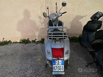 Vespa GTS 250