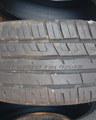 4 gomme estive buoni 195/45 R16 