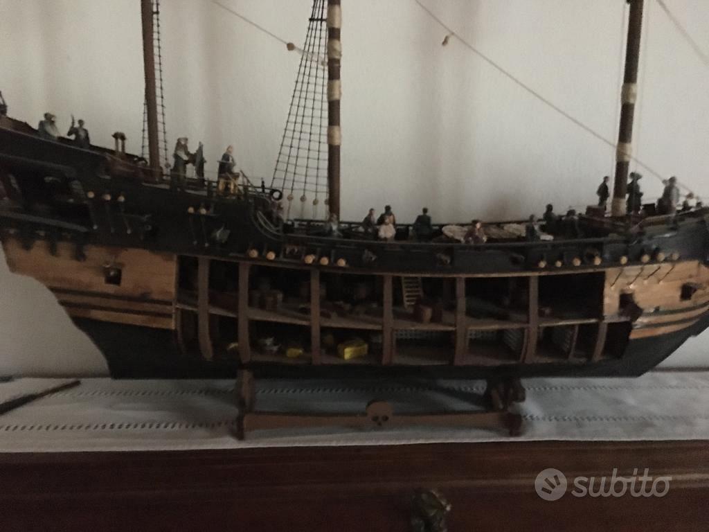 Veliero Perla Nera pirati dei caraibi hachette - Collezionismo In vendita a  Modena