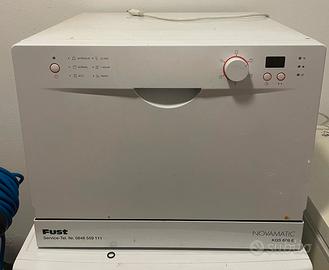 Lavastoviglie da tavolo compatta