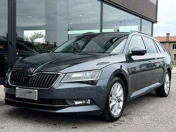 SKODA Superb 2.0 TDI 150CV DSG Wagon Style