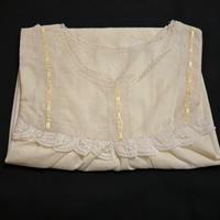 Camicia da notte gialla in cotone con pizzo