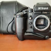 MACCHINA FOTOGRAFICA NIKON F4 e NIKON FA