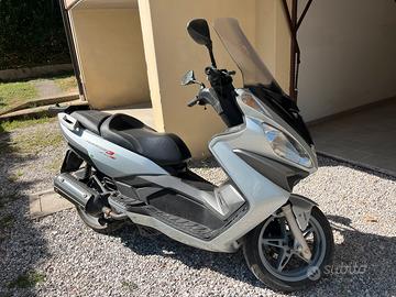 Malaguti madison 3 250IE